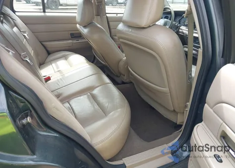 2003 Ford Crown Victoria Lx из США, поврежденный, VIN 2FAFP74WX3X184730